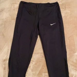 Women’s Nike Capri leggings
